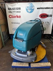 Tennant T500e Walk-Behind Floor Scrubber 32”/24V NewBattery SN1221 Low Hours 272