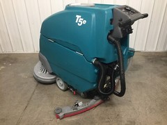 Tennant T5e 32″ Disk Floor Scrubber