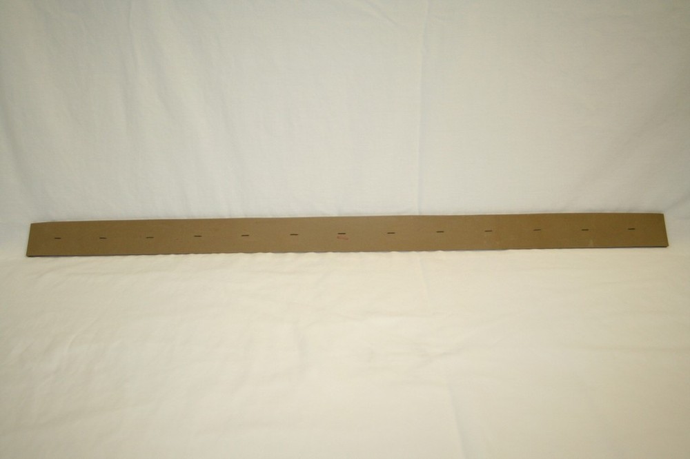 Tennant Squeegee Rear Blade 390936 For 28″ EZ Rider 7100 7080 Floor Scrubber