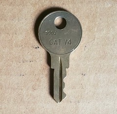 BOBRICK CAMCO Cat 74 500v Replacement Key