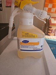 Diversey 93515034 Prespray Plus Cleaner 1.5 Liter