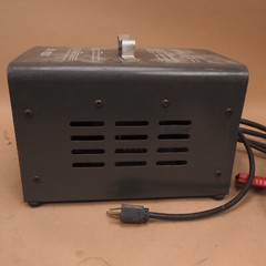 Nobles Tennant 24V 130997 10A Analog Industrial Battery Charger