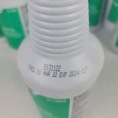 [Lot of 9] Ecolab Lemon Eze Bathroom Creme Cleanser 6113094 32oz NOS Exp 2024