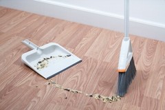 Superio Heavy Duty Clip-On Dustpan with Rubber Lip, 10″ wide Dustpan.