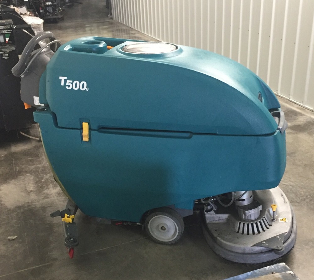 Tennant T500e 32″ Disk Floor Scrubber
