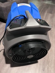 Aramsco Syclone Sentry X4 HEPA Air Scrubber Model CFM400-LB Blue