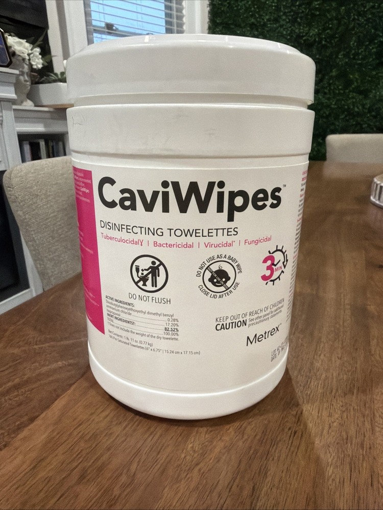 CaviWipes Alcohol Scent Disinfectant Wipe Canister, 640 Count