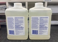 Diversey Alpha HP Multi Surface Disinfectant Cleaner 2.5L/2.64 Us Qt (2 Pack)