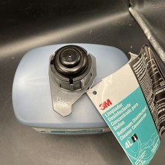 3M™ Bathroom Disinfectant Cleaner Concentrate 4L Gray Cap 2 Liter