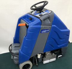 Carpet Extractor / Karcher / Windsor Chariot iExtract 26 DUO Stand-On