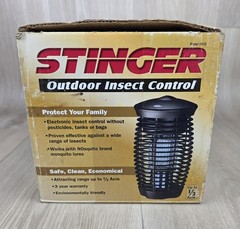 STINGER Outdoor Insect Control Model UV15 Range 1/2 Acre Electric Insect Zapper