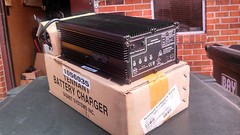 TENNANT 1059522/1056035/1073177 SIGNET-HB 300-24,24V 10A T3 SS3 BATTERY CHARGER
