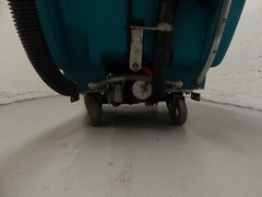 Tennant 1510 22″ Walk-Behind Carpet Extractor Cleaner, Cordless, Great Condition