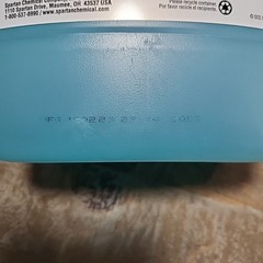 Spartan 4835 Clean On The Go BioRenewables 18 Glass Cleaner 2 Liters / 67.6 oz.