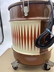 Vintage Original Shop-Vac Wet Dry Model 5 Gal USA Brown Metal Can Model 222 MCM