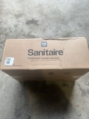 Commercial Upright Vacuum, New. Sanitaire Model SC886G.