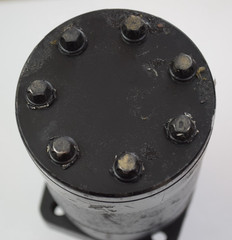 OEM Char-Lynn 101-3757-009 Hydraulic Motor – Made in USA – Tennant 1068812 – New