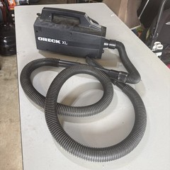 Oreck XL BB880-AD Handheld Bagged Vacuum Cleaner Corded Black, Tested, Powers On