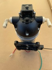 Flojet Pump 100 psi Demand flow 220-240V 50/60Hz