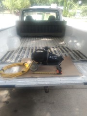 NSS, M-1, “PIG” Commercial Vacuum. Very Good Cond. Vacuum Unit only. Works fine.