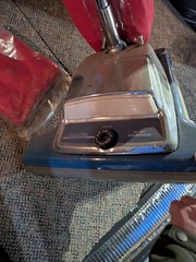 Powr-Flite 16” Commercial Shake-Out? Bag Upright Vacuum PF757 Wide Track