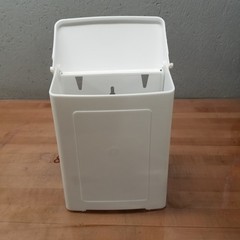 ULine H-2597 Sanitary Napkin Receptacle, Wall Mount, Plastic, White – NEW