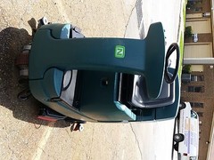 Nobles Speed Scrub Rider (Tennant T7) 32″ Floor Scrubber. 60 day parts WARRANTY