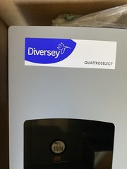 Diversey J-Fill QuattroSelect Dispensing System, Four Dispenser, Air Gap