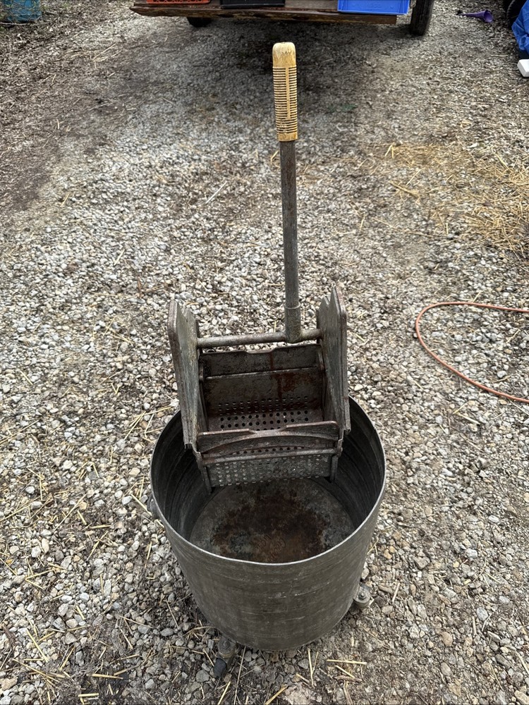 Vintage Geerpres Mop Bucket W/Wringer Industrial 11Gal Works #1~Read All