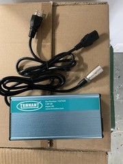 Tennant – OEM Charger Part# 1237438 – 36VDC 5.3A 240VAC 60HZ
