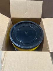 New Sealed Genuine PIG Oil-Only Spill Kit in 5 Gallon High Vis Container KIT4200