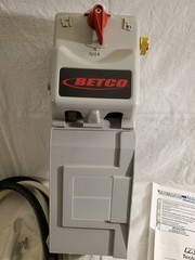 Betco FASTDRAW Chemical Management System Dispenser 91043 NIB NEW NOB FREE SHIP!