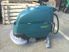 RECONDITIONED Nobles Speed Scrub SS5 32″ Floor Scrubber, 60 day parts WARRANTY