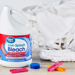 Low Splash Concentrated Bleach 121 Fluid Ounces