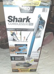 Shark IZ240 Pet Pro Cordless Stick Vacuum Cleaner with Powerfins Brushroll NEW