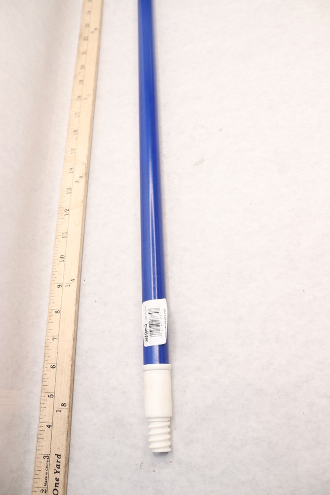Carlisle Metal Telescopic Handle Blue 34″ 36545000