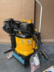 Kaivac Battery PoweredVac with Kaivac Long Reach 10813900 , Brand New