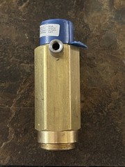 General Pump 100723 Safety Relief Valve 6,000 PSI, 3/8″ MPT. 1/4″ Hose Side Barb