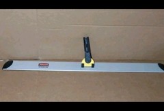 Case Of 6 Rubbermaid Hygen Q580 36 In QUICK CONNECT DUSTING FRAME ONLY