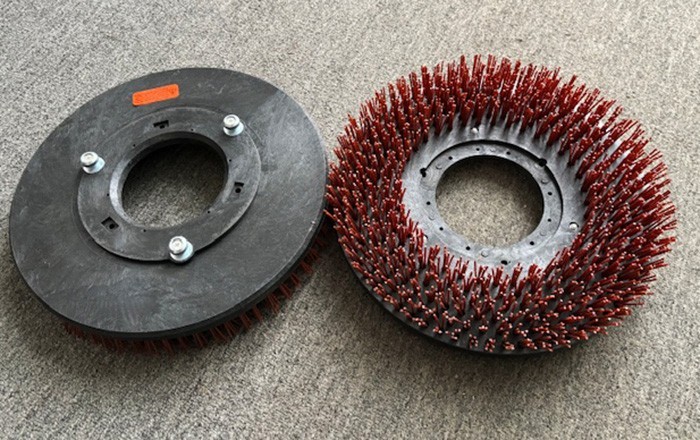 (2) 15″ STRIPPING BRUSHES FOR VIPER FANG 32T WALK BEHIND SCRUBBERS