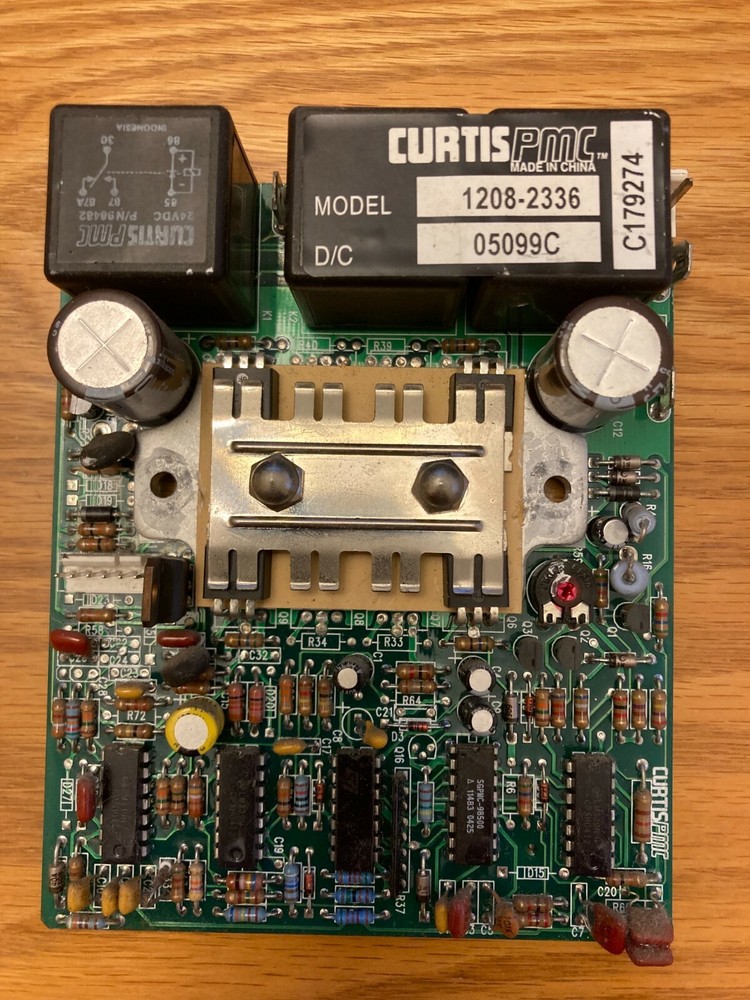 Tennant/Nobles Automatic Floor Scrubber Speed Control Board. Curtis #1208-2336