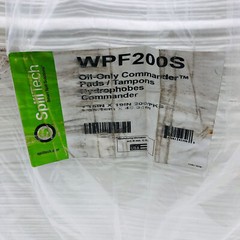 SpillTech WPF200S Oil Only Absorbent Pad Pack of 200 19” x 15” White Lightweight