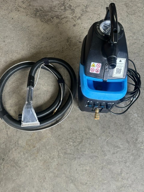 MYTEE S-300H TEMPO HEATED CARPET UPHOLSTERY MACHINE EXTRACTOR **DEMO UNIT**
