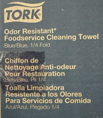 Tork Odor Resistant Foodservice Towels- Blue/Blue 1/4 Fold – 25 Towels