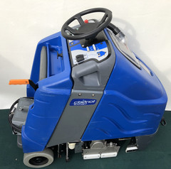 Carpet Extractor / Karcher / Windsor Chariot iExtract 26 DUO Stand-On
