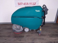 Tennant T500e 32″ Disk Floor Scrubber