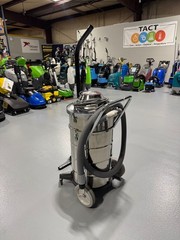 Minuteman Hospital Vacuum – HEPA Wet/Dry Vac 10280200