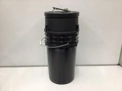 Atrix HCVAC7H-ESD 7 Gal Tank Size Critical Area Vacuum