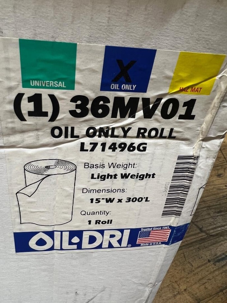 Oil Dri Oil Absorbent Roll Absorbs Oil Only 15″ X 300′ 36MV01 L71496G New In Box