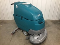 Tennant T5e 32″ Disk Floor Scrubber